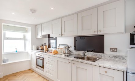 2 Bed in Porthleven 9