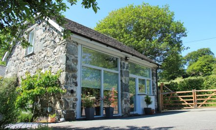 1 Bed in Dolgellau 1