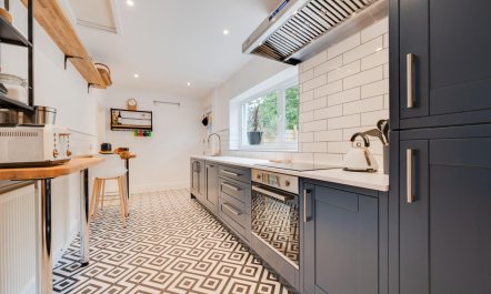 2 Bed in Aberaeron 2