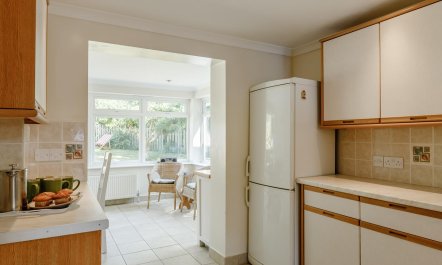 4 Bed in Croyde 8