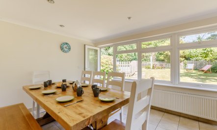 4 Bed in Croyde 2