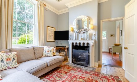 4 Bed in Wolterton 9