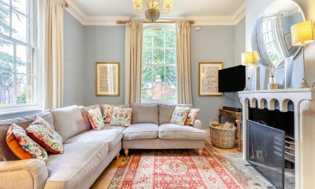 4 Bed in Wolterton 8