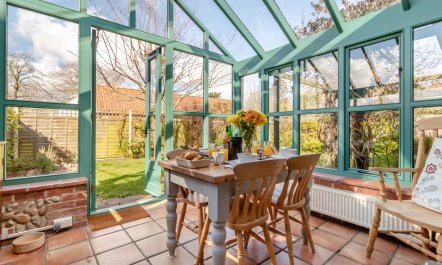 2 Bed in Langham 3