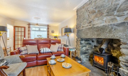 3 Bed in Tanygrisiau 3