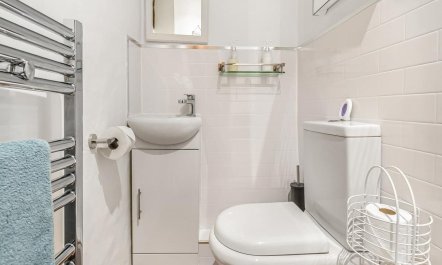 2 Bed in Pickering 9