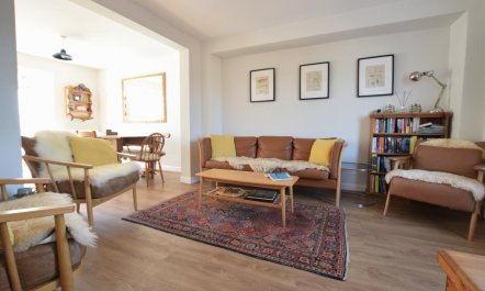 3 Bed in Weymouth 2