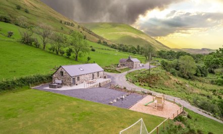 4 Bed in Dinas Mawddwy 2