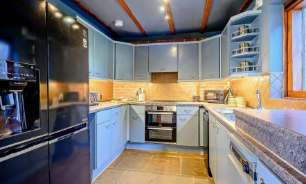 3 Bed in Long Itchington 9