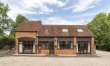 3 Bed in Long Itchington 0