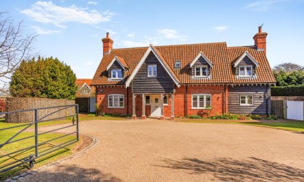 5 Bed in Walberswick 3
