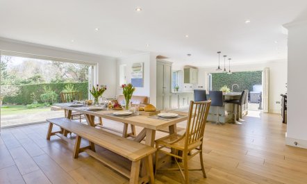 5 Bed in Walberswick 2
