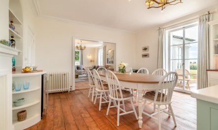 5 Bed in Southwold 8