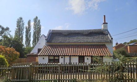 2 Bed in Hemblington 3