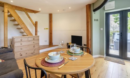 1 Bed in Aberaeron 3