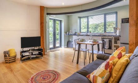 1 Bed in Aberaeron 5