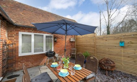 2 Bed in Tonbridge 0