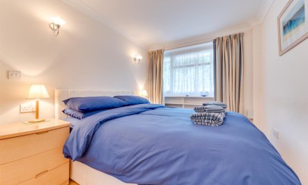 1 Bed in Saundersfoot 5