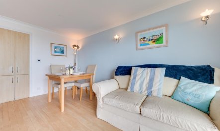 1 Bed in Saundersfoot 8