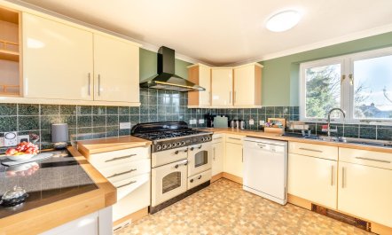 4 Bed in Braunton 6