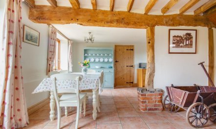 2 Bed in Erpingham 4