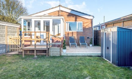 2 Bed in Holt 5