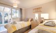 2 Bed in Holt 4
