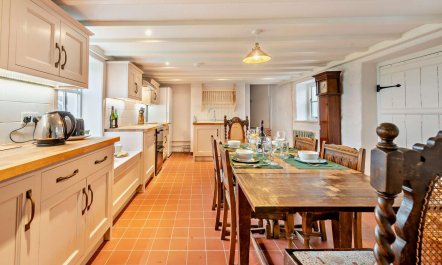 2 Bed in Southgate 4