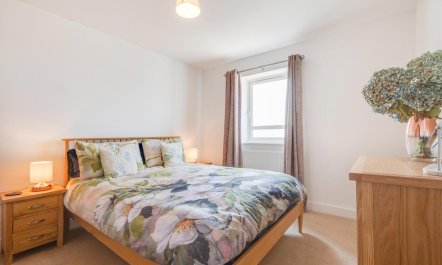 4 Bed in Porthleven 3
