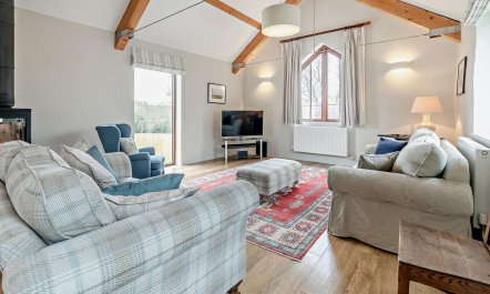 3 Bed in Truro 9