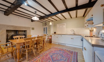 3 Bed in Thornton Rust 8