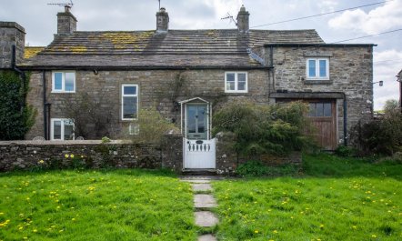 3 Bed in Thornton Rust 3