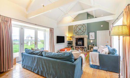 3 Bed in nr Beadnell 5