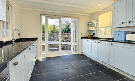 4 Bed in Bwlchtocyn 5