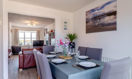 3 Bed in Wyke Regis 7