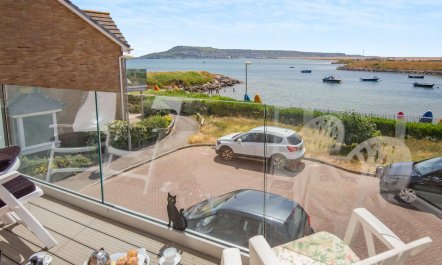 3 Bed in Wyke Regis 1