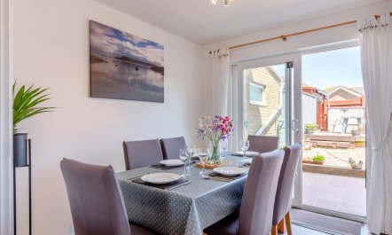 3 Bed in Wyke Regis 6