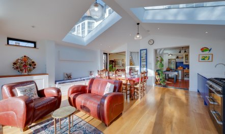 5 Bed in Canterbury 2