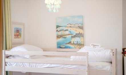 2 Bed in Whitby 5