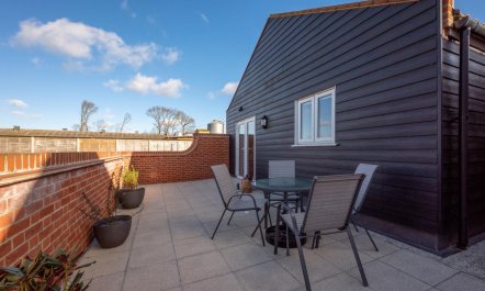 2 Bed in Chedgrave 9