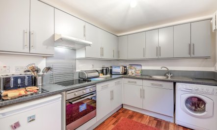 2 Bed in Seahouses 2