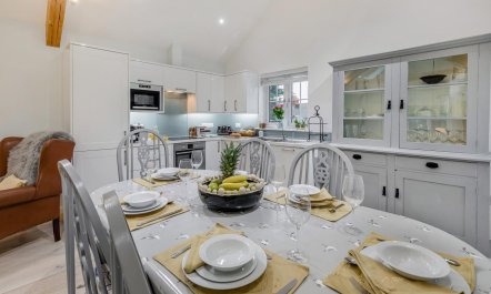 3 Bed in Ruan Minor 6