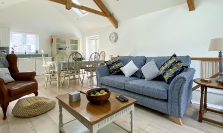 3 Bed in Ruan Minor 2