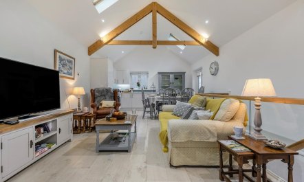 3 Bed in Ruan Minor 3