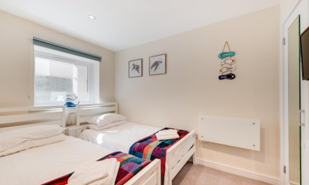 2 Bed in Brixham 9