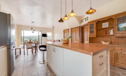 5 Bed in Llandovery 8