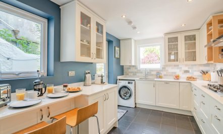 3 Bed in Brighton 6
