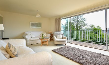 3 Bed in Llanbedrog 6