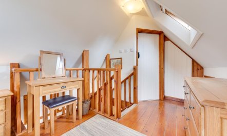 1 Bed in Reynoldston 7