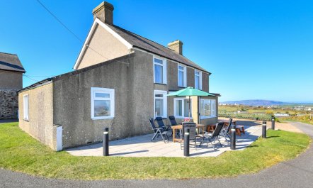 4 Bed in Bwlchtocyn 6